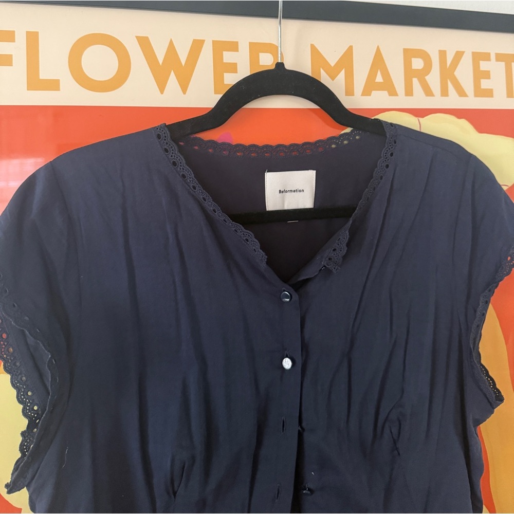 Reformation navy button up top - Picture 6 of 11
